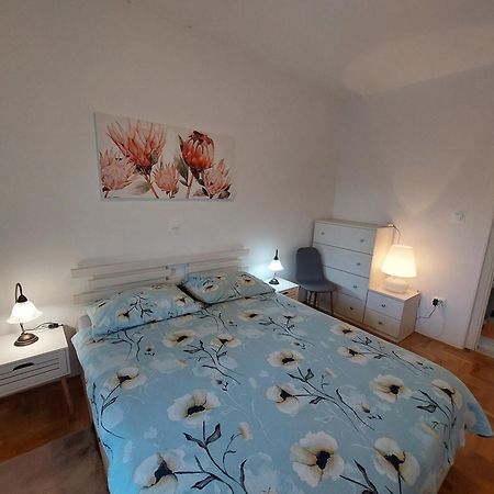 Apartmani Paradiso Krk Town Eksteriør bilde