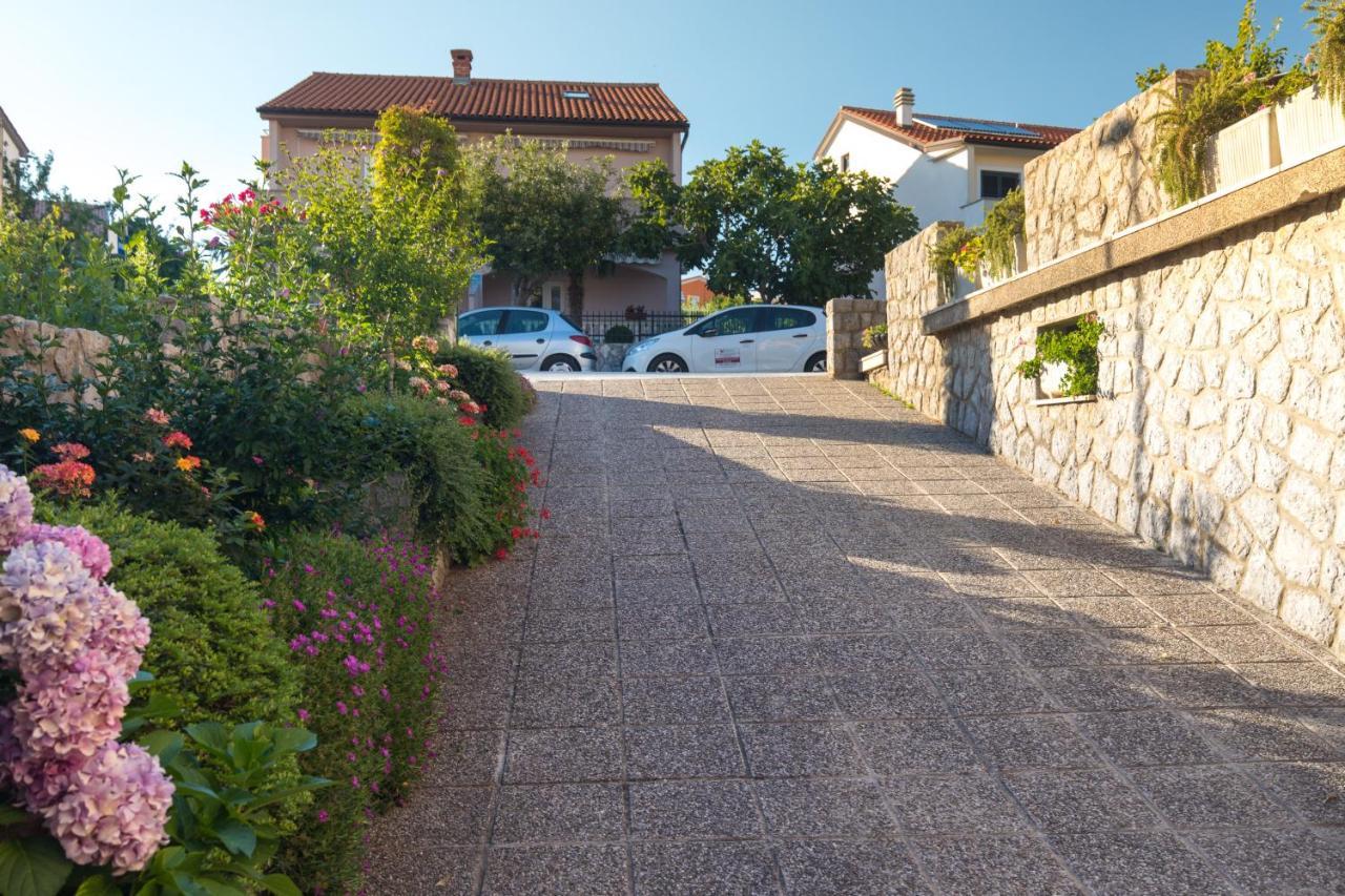 Apartmani Paradiso Krk Town Eksteriør bilde